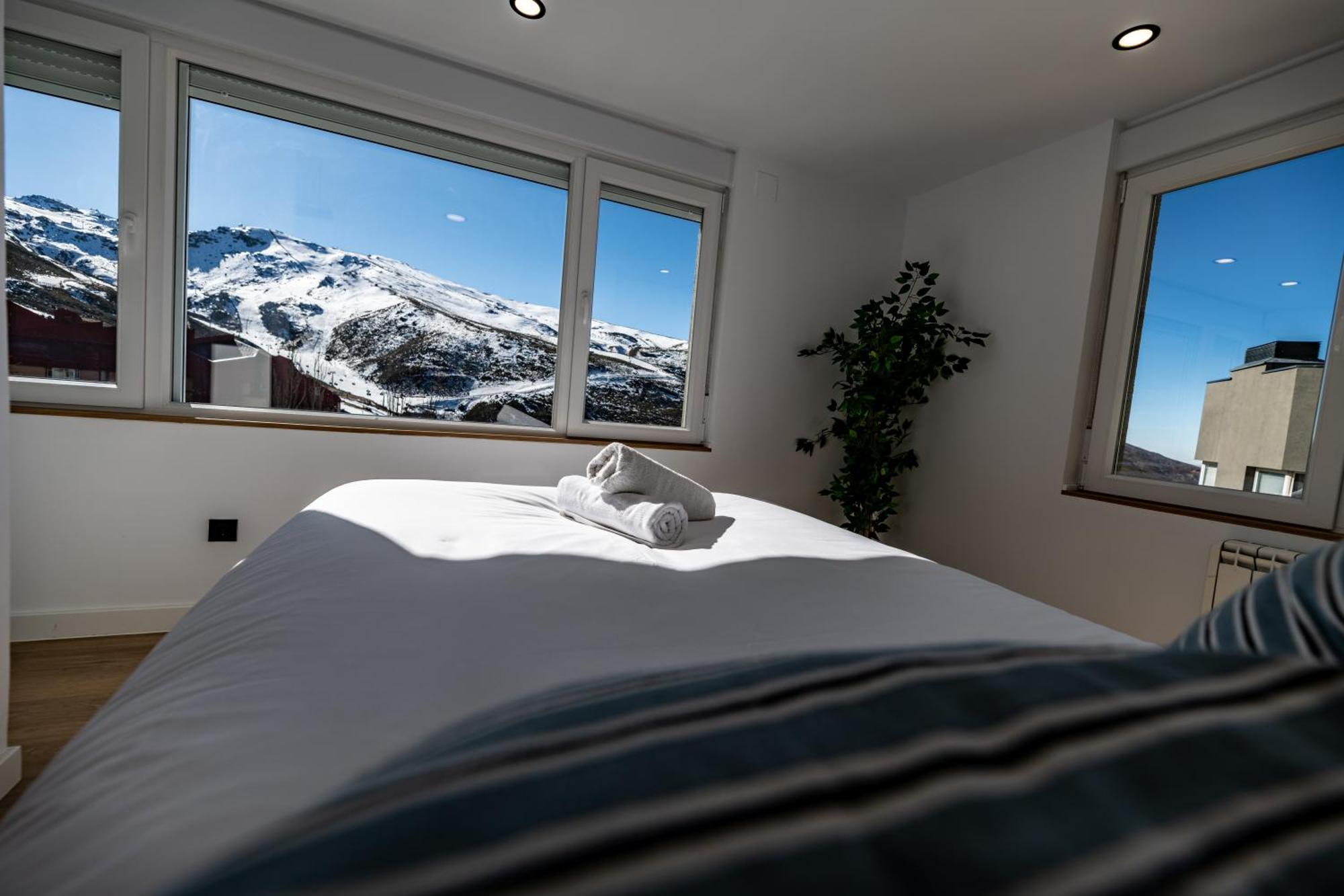 Luxury Refurnished Apartment With Private Parking Close To Ski Slopes Sierra Nevada Esterno foto